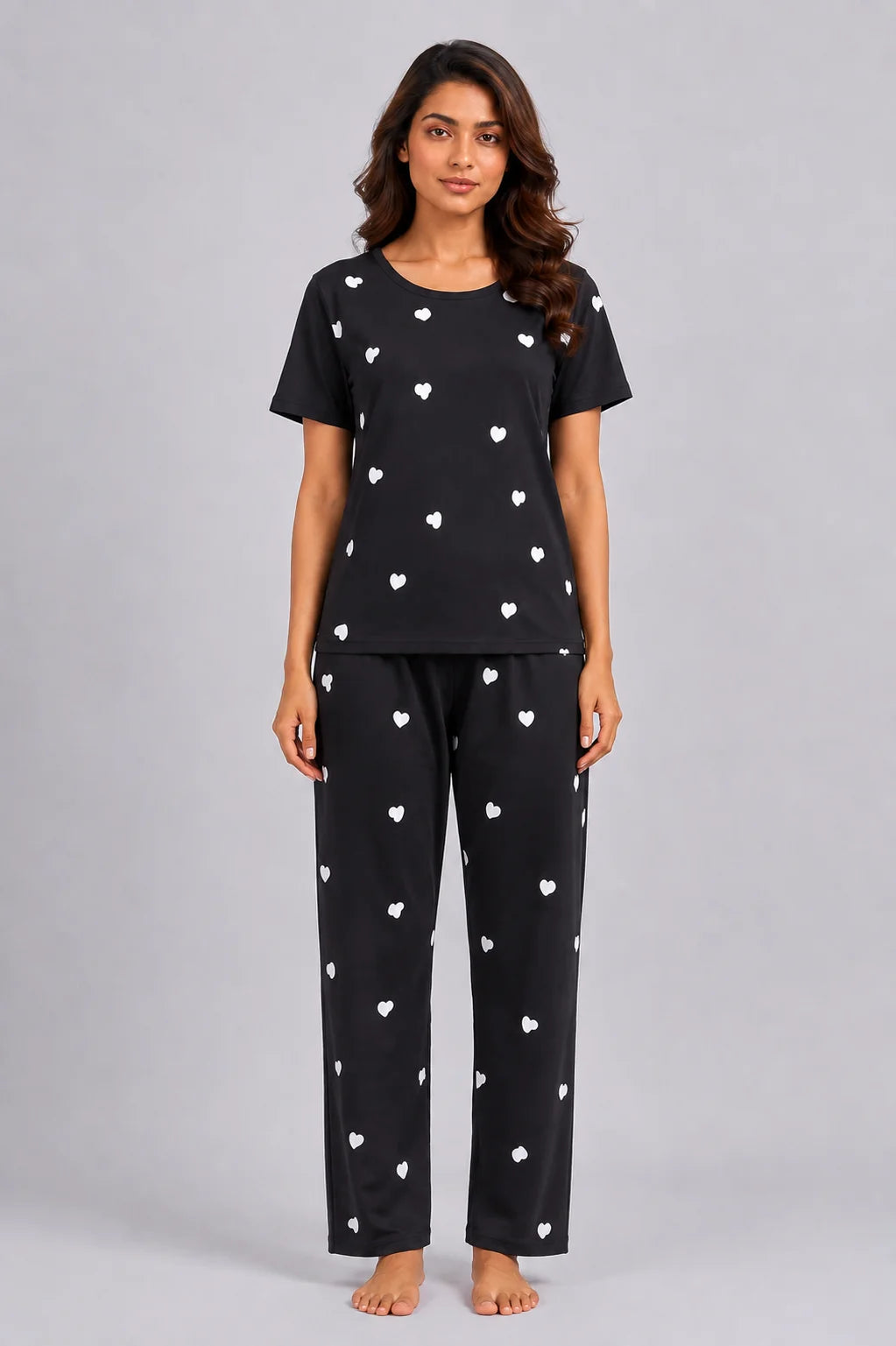 Women's Black Heart Print Night Suit