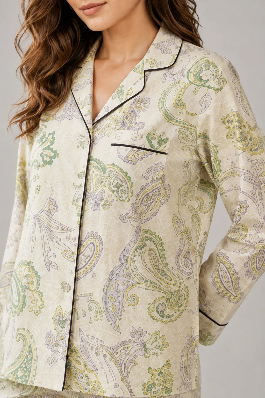 Women's Cream Paisley Printed Night Suit with Piping