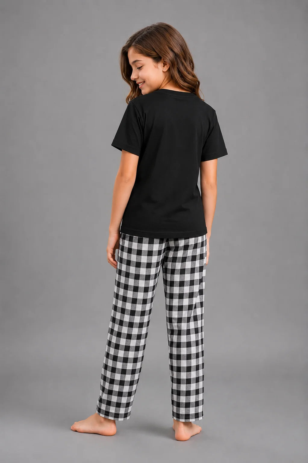 Girls Black & White Checkered Night Suit
