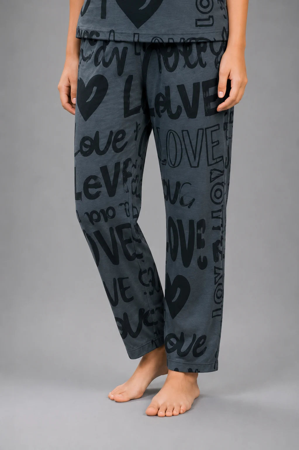 Girls' Charcoal Grey Love Print Night Suit