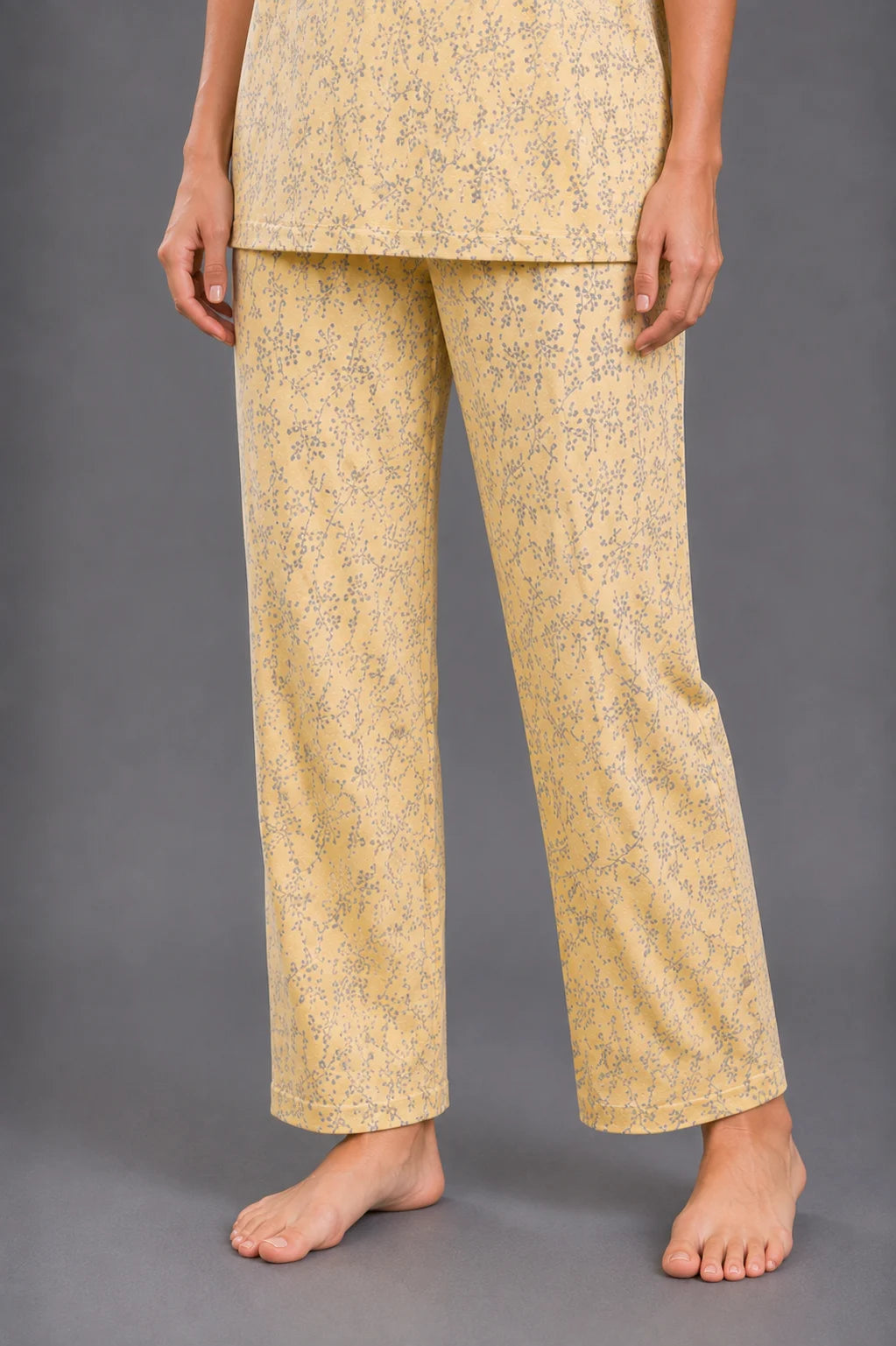 Women's Yellow Floral Print Cotton Jersey Night Suit