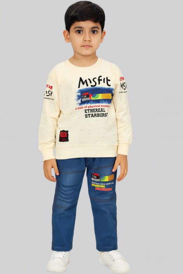 Terry Fabric T-Shirt & Denim Trouser Set – Trendy & Comfortable Outfit
